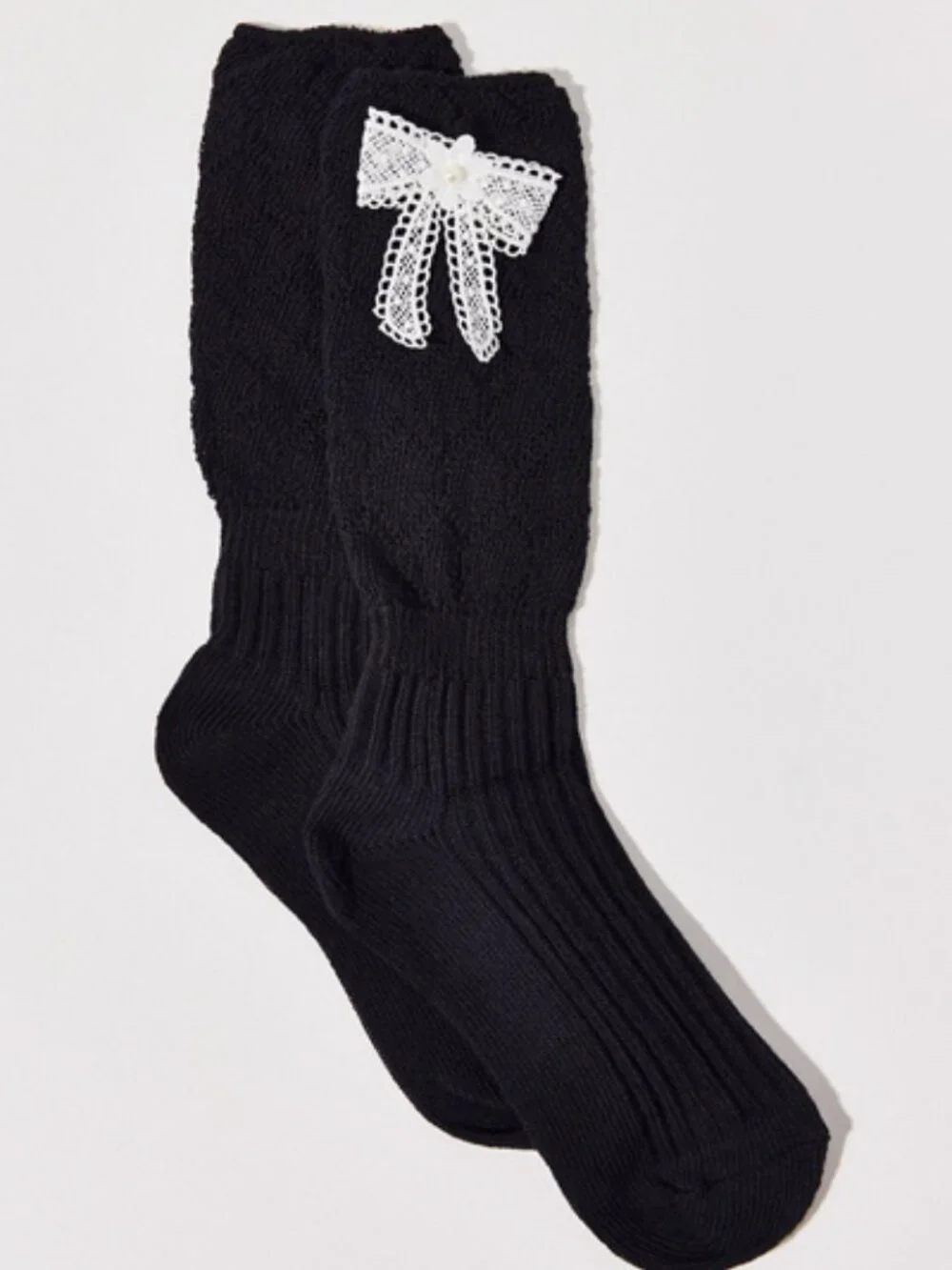 NWT Urban Outfitters 3D Bow Knit Black Crew Socks